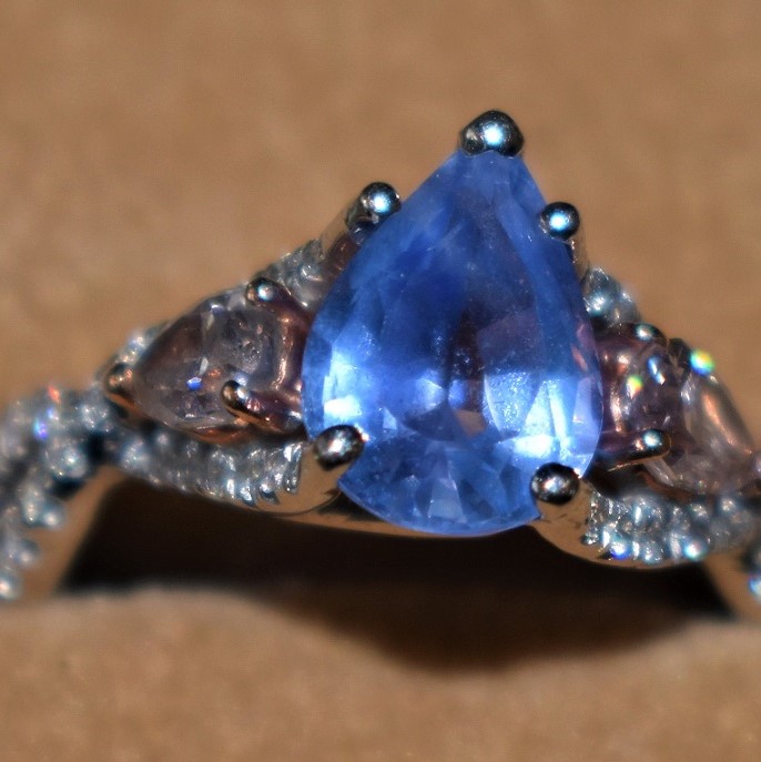 Lady’s Blue-Purple Sapphire & Pink Diamond Ring